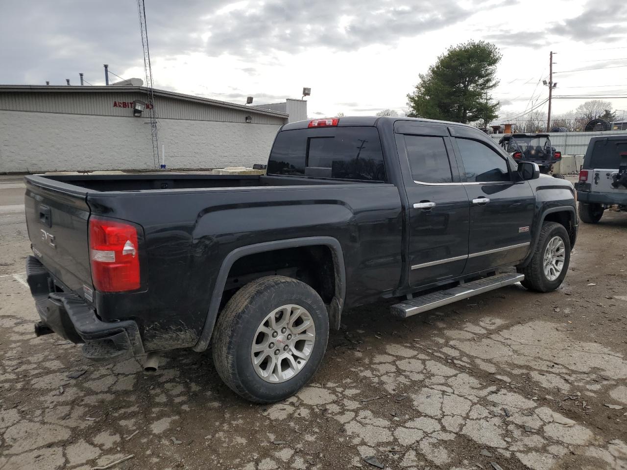 Photo 2 VIN: 1GTV2UEC0FZ258050 - GMC SIERRA 