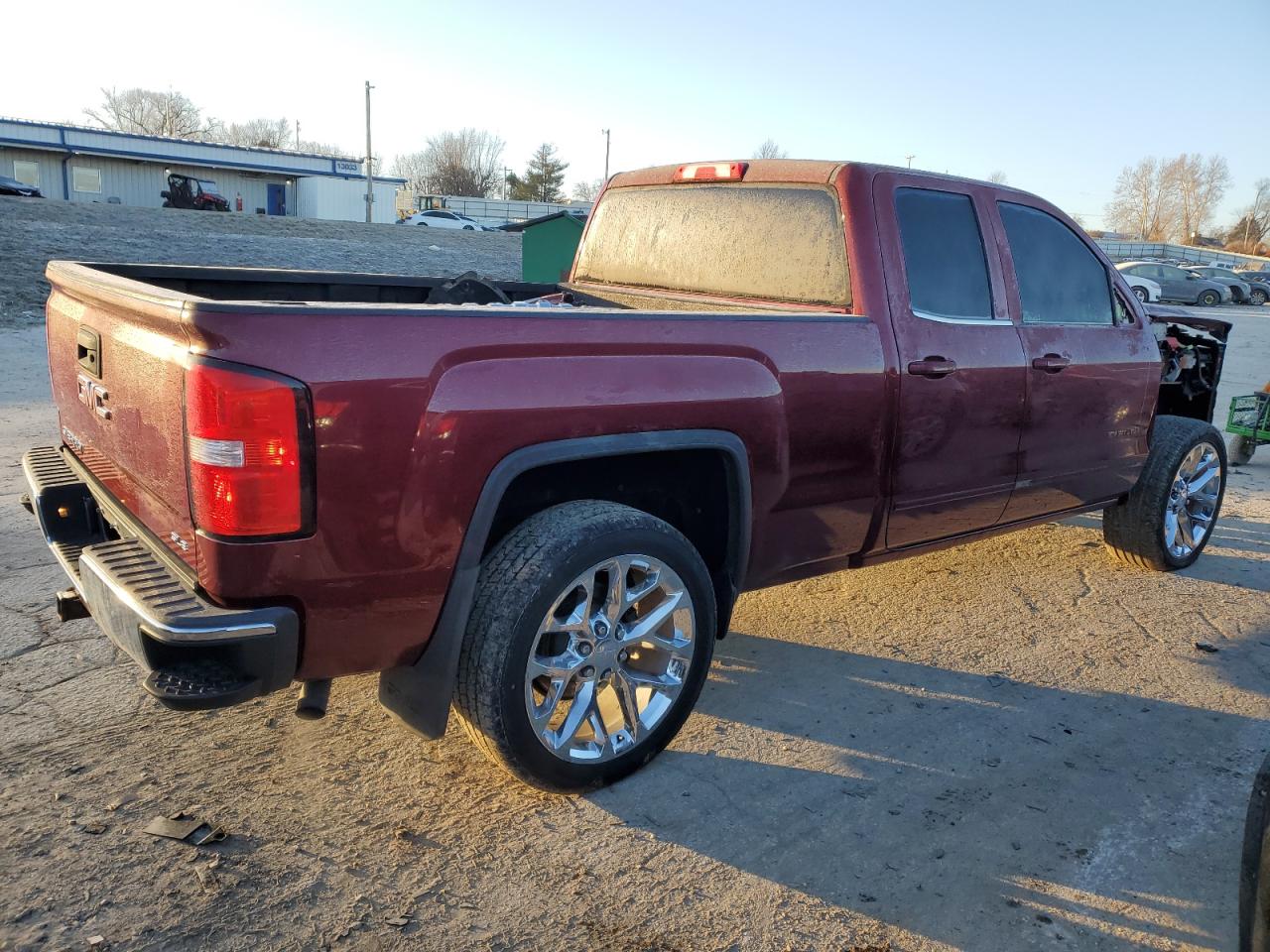 Photo 2 VIN: 1GTV2UEC1EZ240915 - GMC SIERRA 