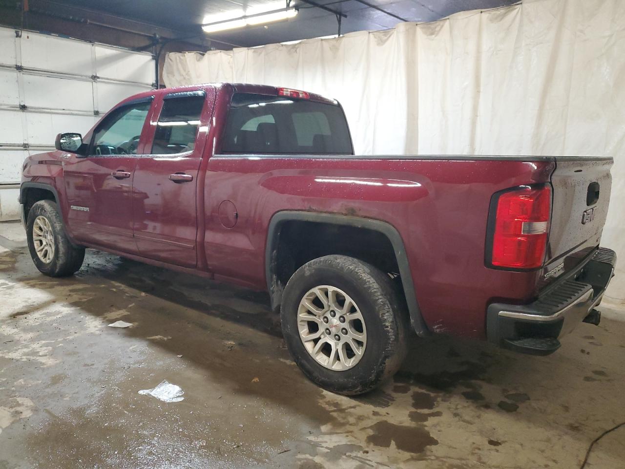 Photo 1 VIN: 1GTV2UEC1FZ216874 - GMC SIERRA 