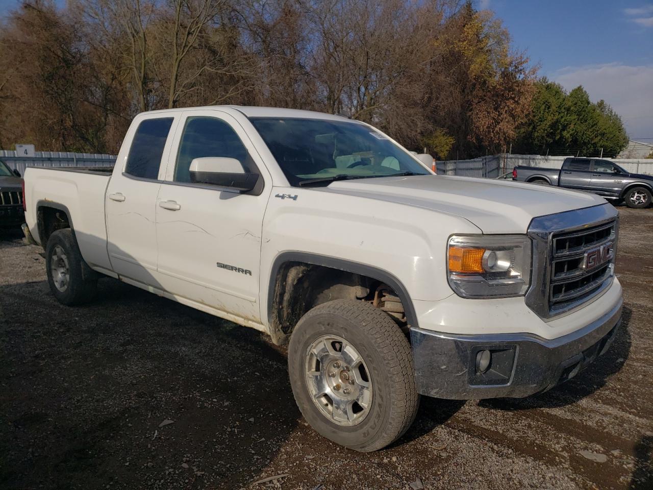 Photo 3 VIN: 1GTV2UEC6EZ117630 - GMC SIERRA 