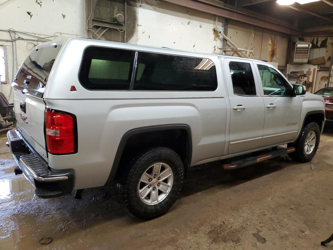 Photo 2 VIN: 1GTV2UEC8EZ393968 - GMC SIERRA 