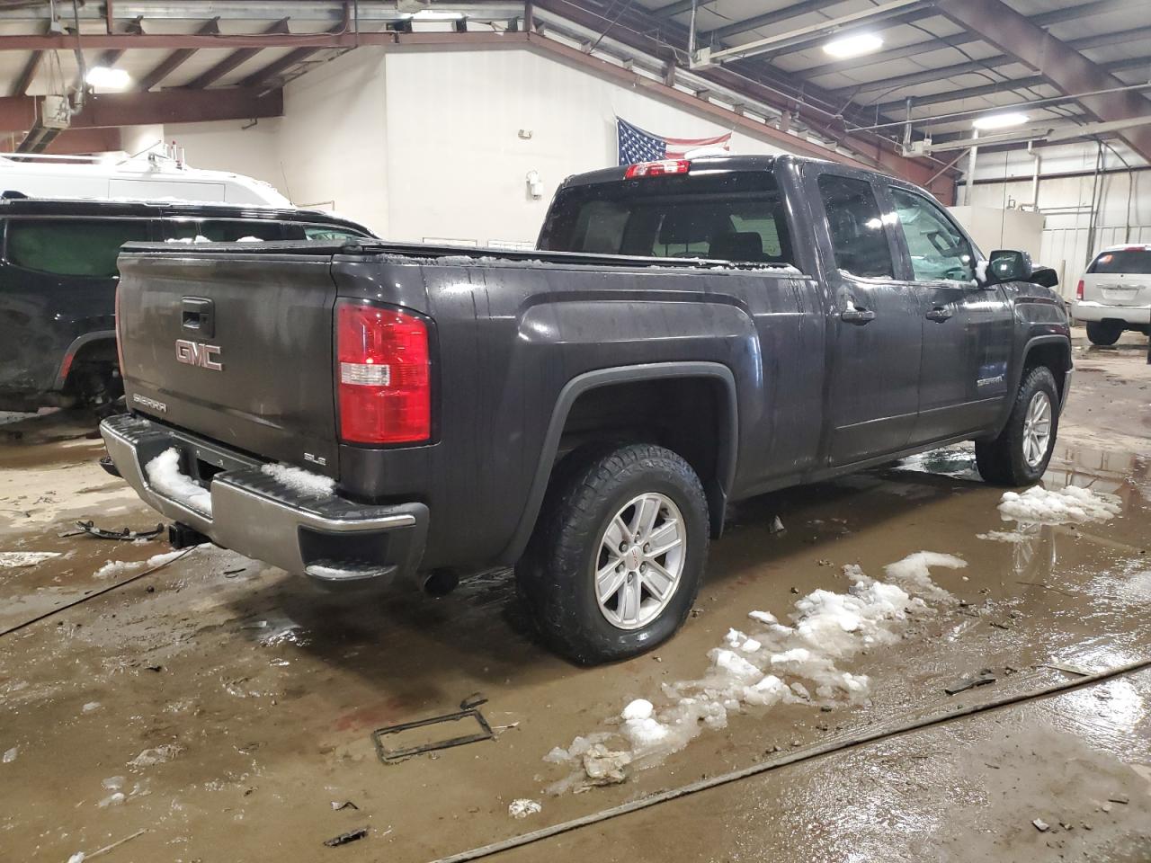 Photo 2 VIN: 1GTV2UEC9EZ371557 - GMC SIERRA 