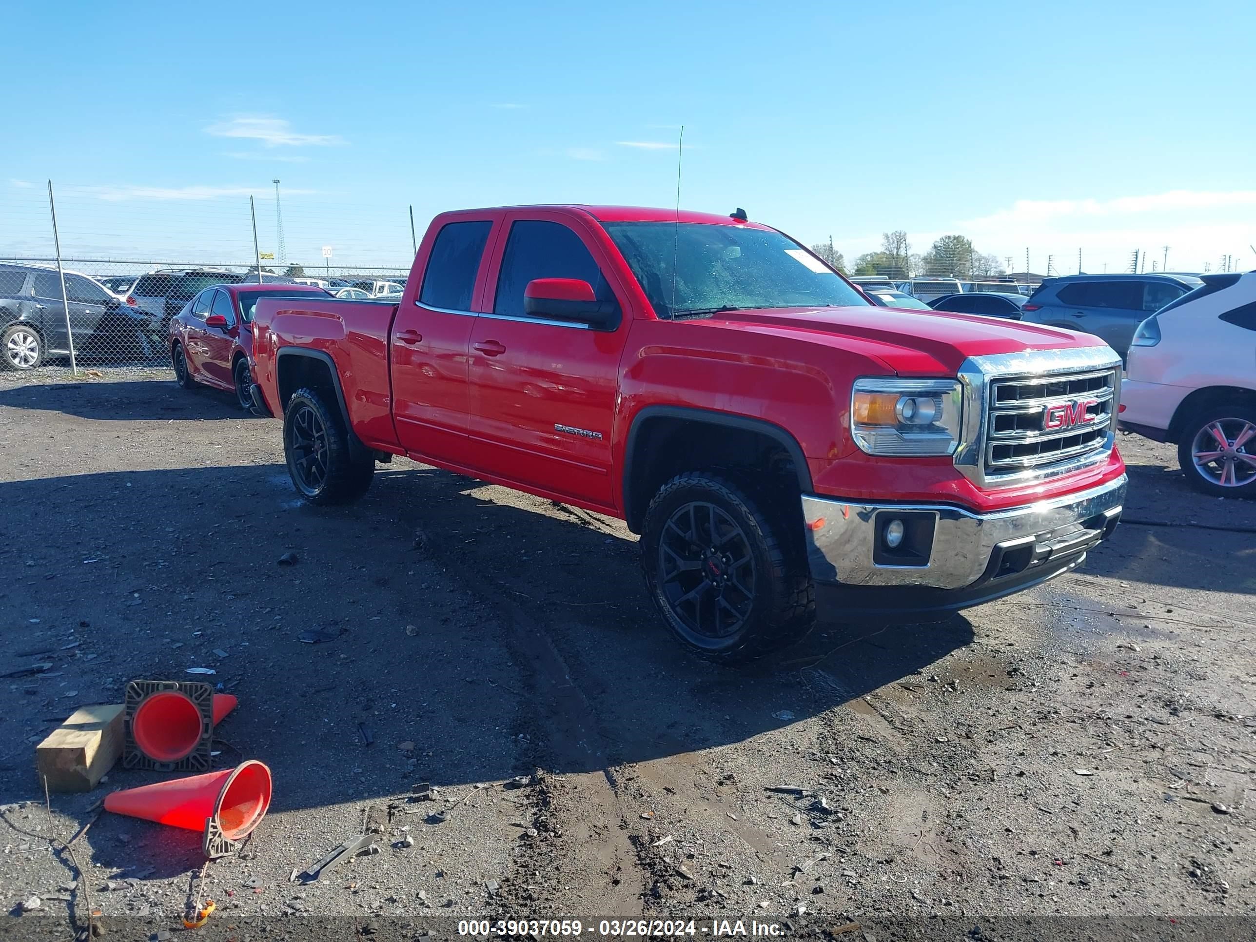 Photo 0 VIN: 1GTV2UECXEZ103682 - GMC SIERRA 