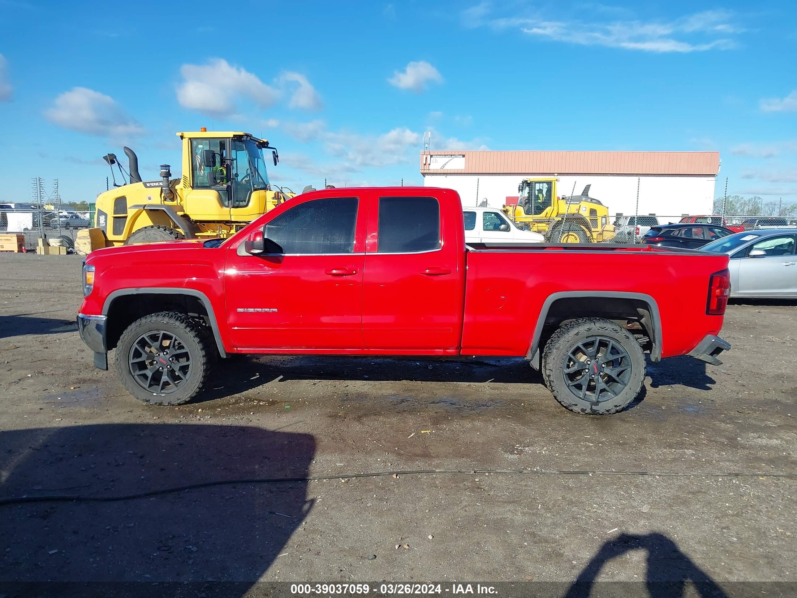 Photo 13 VIN: 1GTV2UECXEZ103682 - GMC SIERRA 