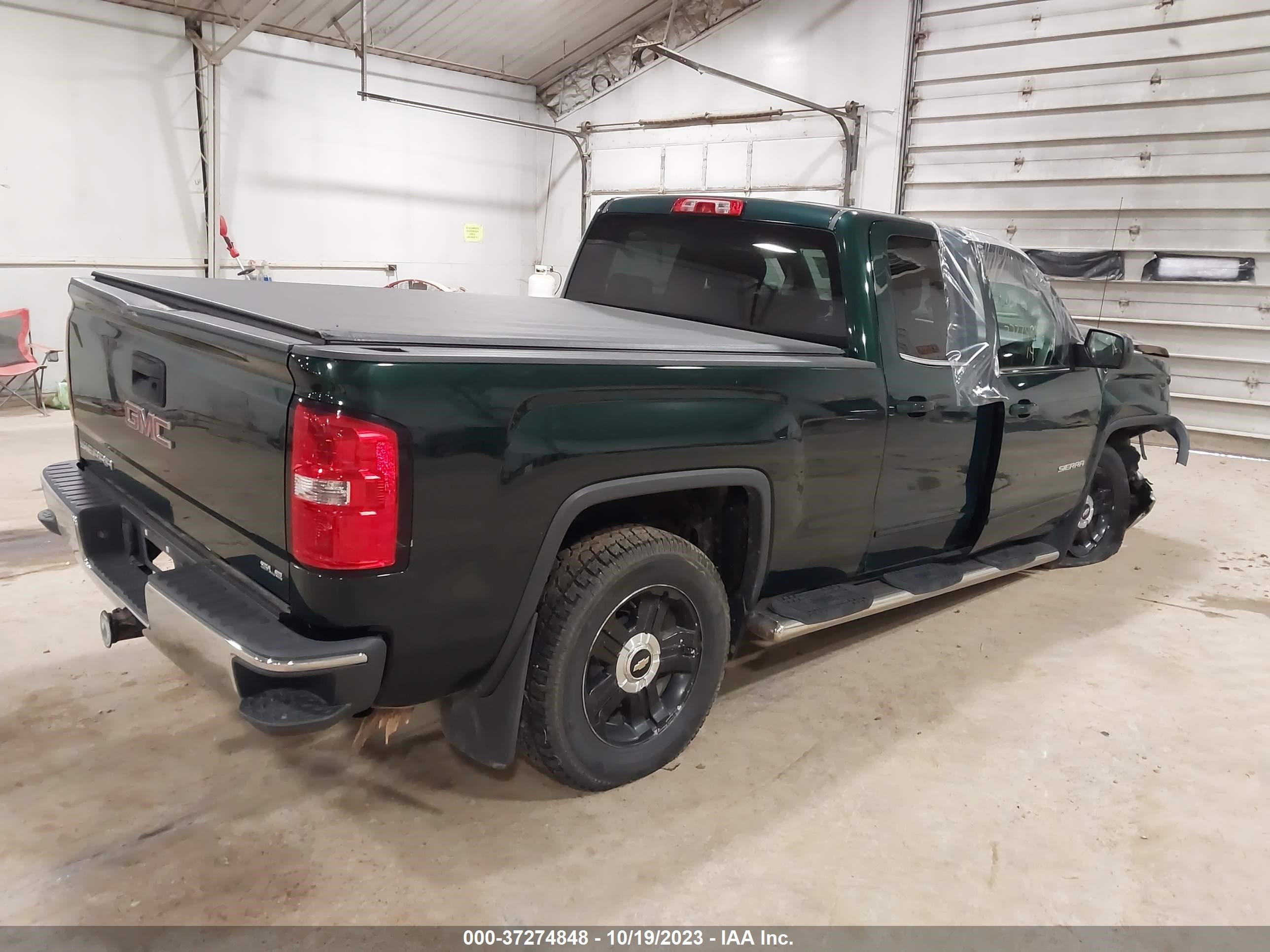 Photo 3 VIN: 1GTV2UECXEZ329740 - GMC SIERRA 