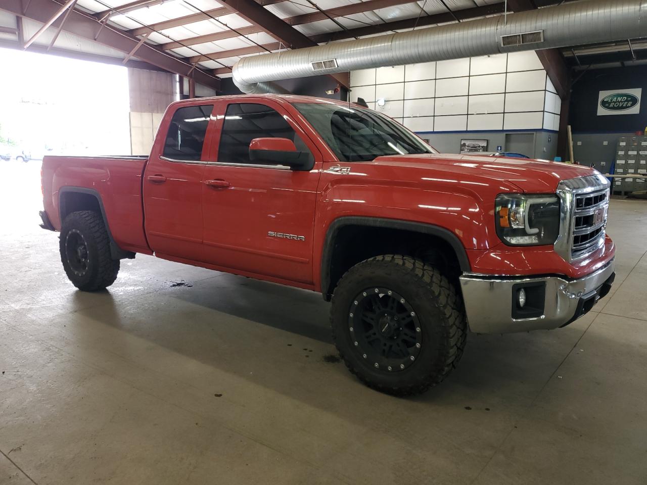 Photo 3 VIN: 1GTV2UEH1FZ188070 - GMC SIERRA 