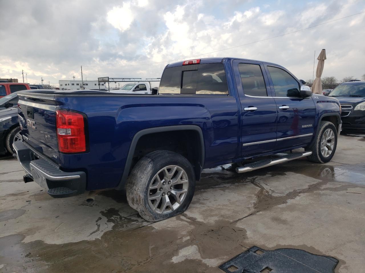 Photo 2 VIN: 1GTV2VEC2EZ104606 - GMC SIERRA 