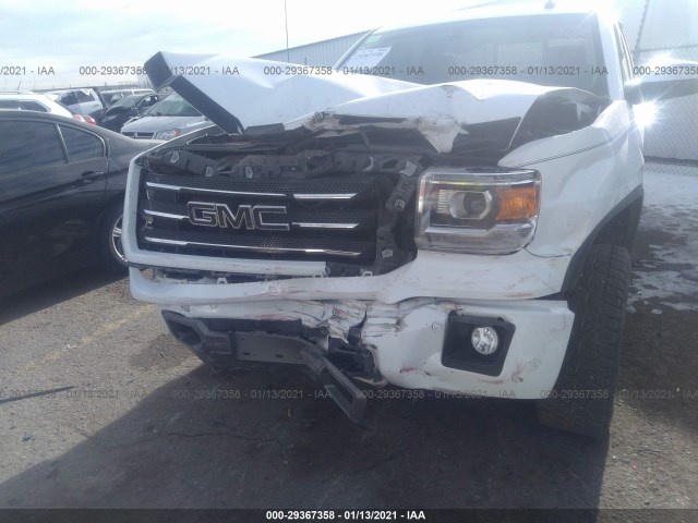 Photo 5 VIN: 1GTV2VEC5FZ241640 - GMC SIERRA 1500 