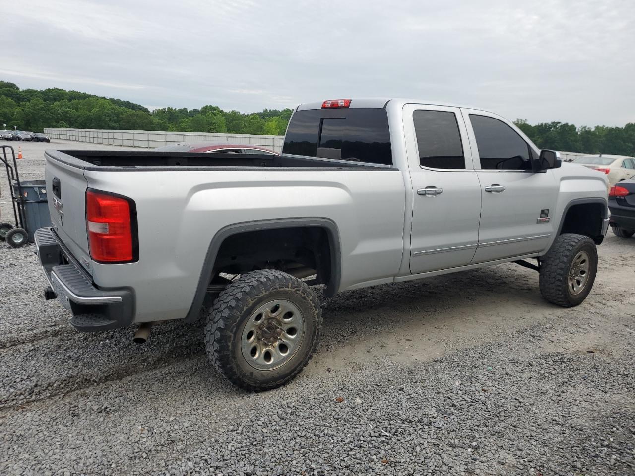 Photo 2 VIN: 1GTV2VEC8EZ100107 - GMC SIERRA 