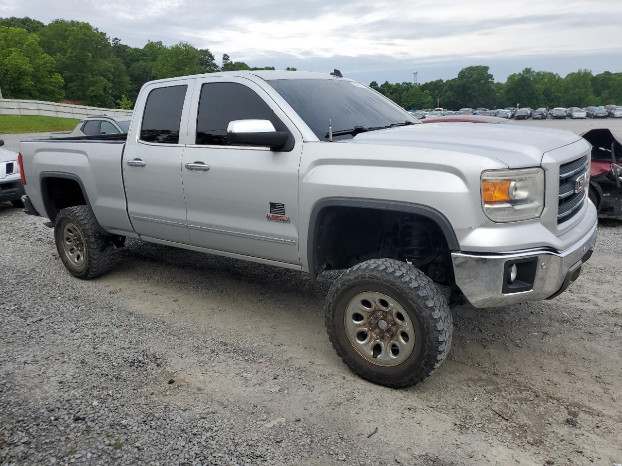 Photo 3 VIN: 1GTV2VEC8EZ100107 - GMC SIERRA 