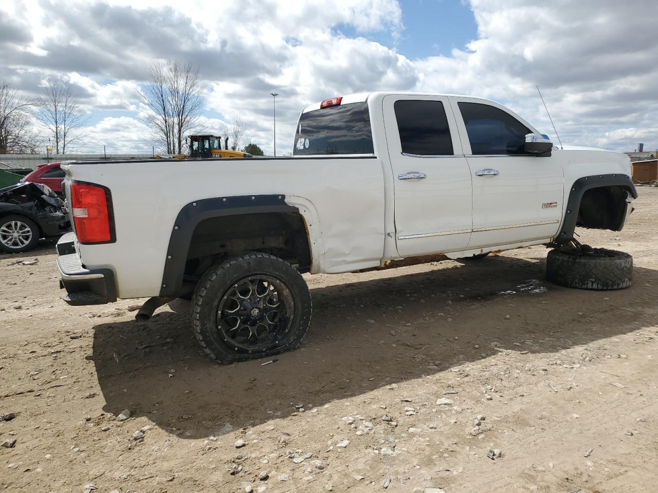 Photo 2 VIN: 1GTV2VEJ1EZ355390 - GMC SIERRA 