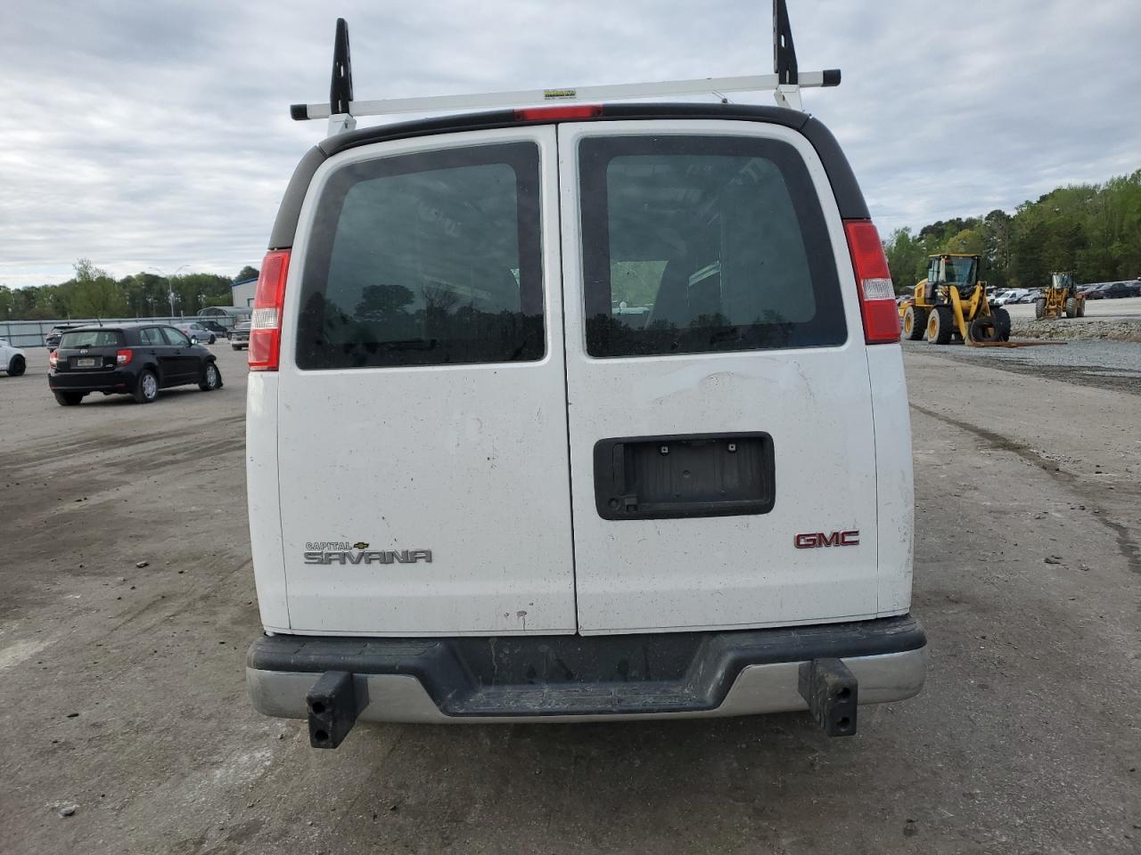 Photo 5 VIN: 1GTW7AF70M1308432 - GMC SAVANA 