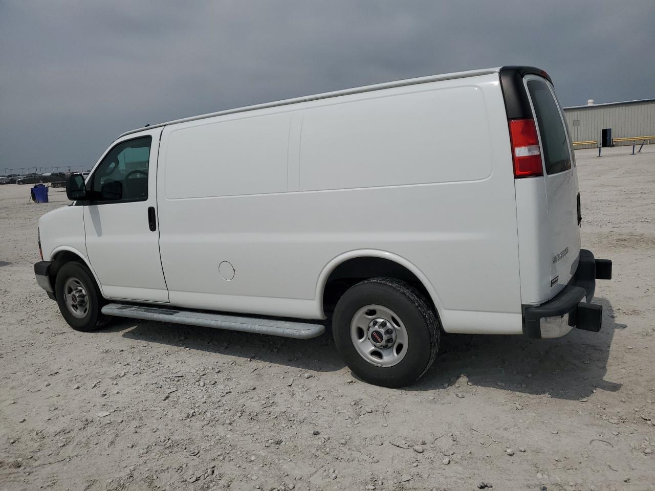 Photo 1 VIN: 1GTW7AF75M1222386 - GMC SAVANA 