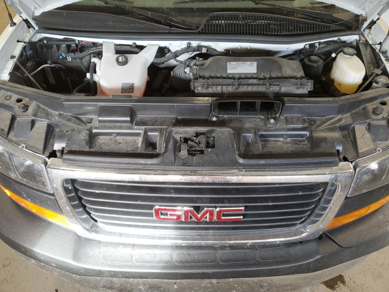 Photo 11 VIN: 1GTW7AF77N1192079 - GMC SAVANA 