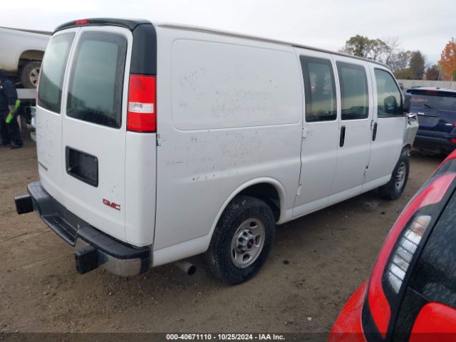 Photo 3 VIN: 1GTW7AF78M1245158 - GMC SAVANA 