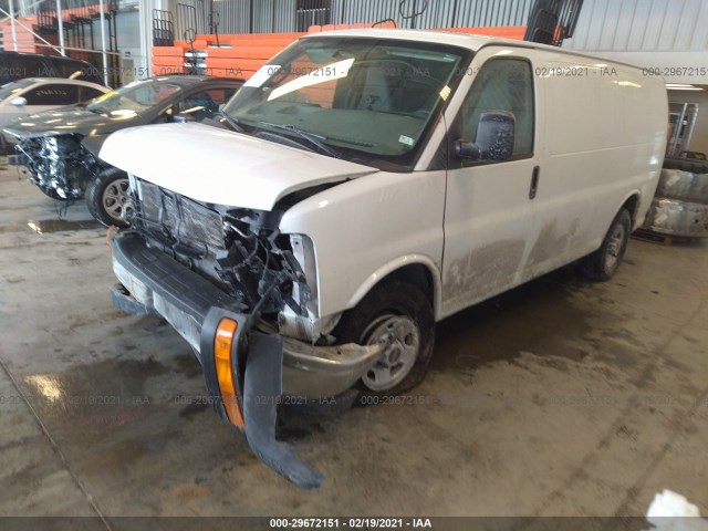 Photo 1 VIN: 1GTW7AFF0H1106879 - GMC SAVANA CARGO VAN 