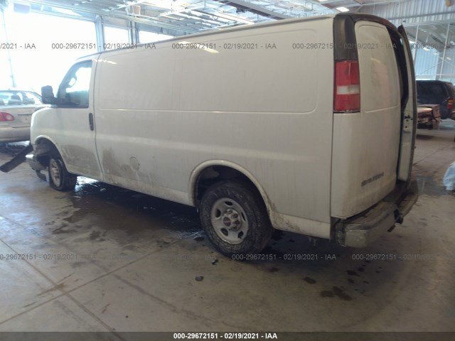 Photo 2 VIN: 1GTW7AFF0H1106879 - GMC SAVANA CARGO VAN 