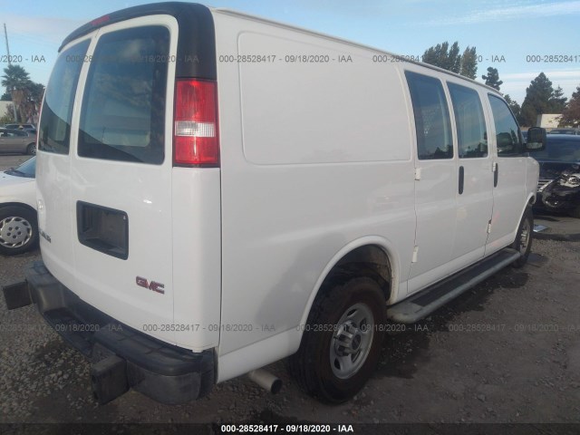 Photo 3 VIN: 1GTW7AFF0H1912026 - GMC SAVANA CARGO VAN 