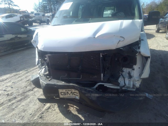 Photo 5 VIN: 1GTW7AFF1G1338910 - GMC SAVANA CARGO VAN 