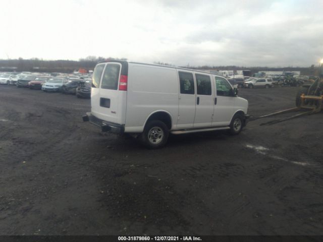 Photo 3 VIN: 1GTW7AFF1H1915503 - GMC SAVANA CARGO VAN 