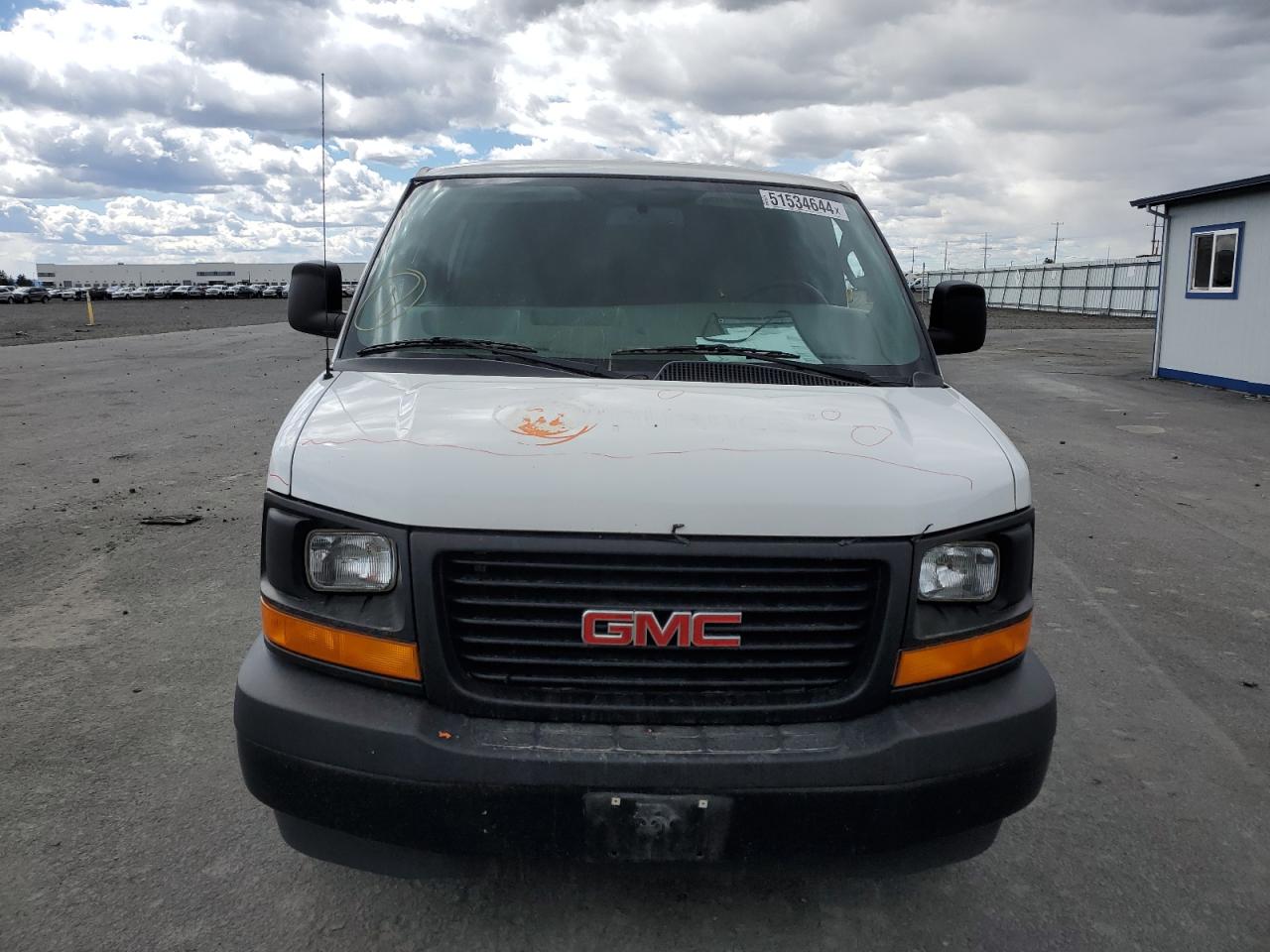 Photo 4 VIN: 1GTW7AFF2H1135252 - GMC SAVANA 