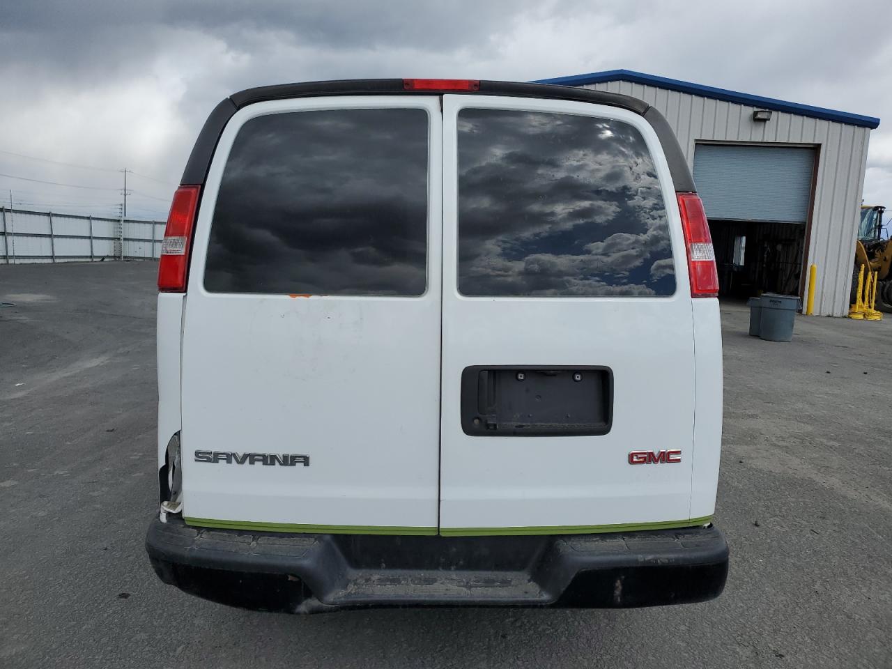 Photo 5 VIN: 1GTW7AFF2H1135252 - GMC SAVANA 