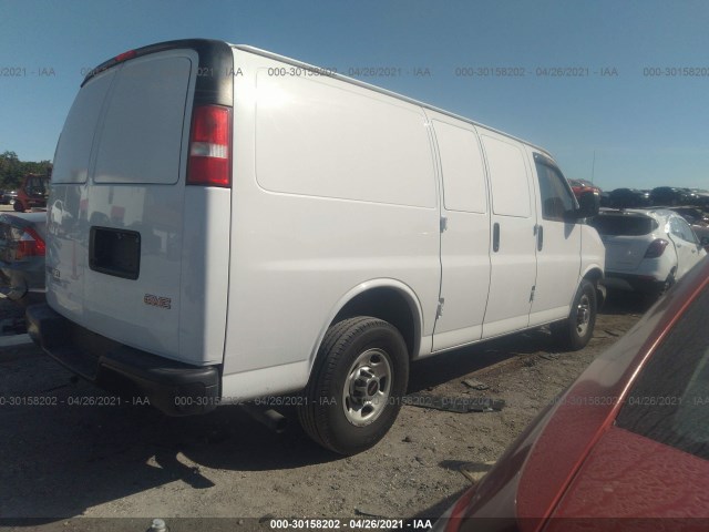 Photo 3 VIN: 1GTW7AFF3G1137123 - GMC SAVANA CARGO VAN 