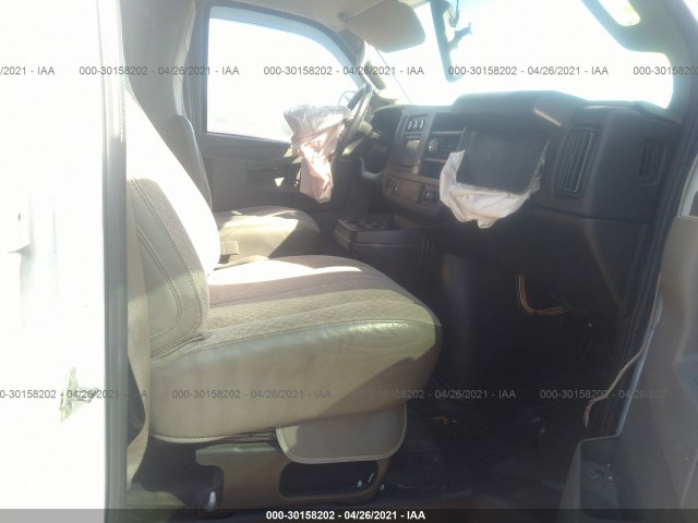 Photo 4 VIN: 1GTW7AFF3G1137123 - GMC SAVANA CARGO VAN 