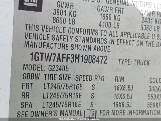 Photo 8 VIN: 1GTW7AFF3H1908472 - GMC SAVANA 2500 