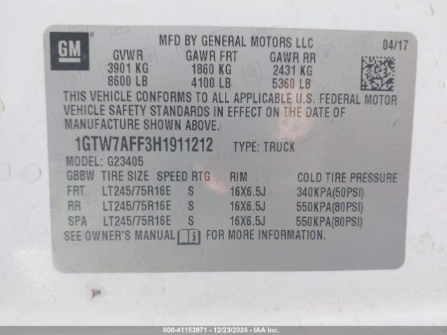 Photo 8 VIN: 1GTW7AFF3H1911212 - GMC SAVANA 