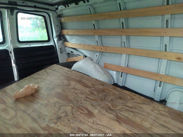 Photo 7 VIN: 1GTW7AFF4H1905063 - GMC SAVANA CARGO VAN 