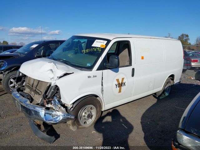 Photo 1 VIN: 1GTW7AFF4H1905189 - GMC SAVANA 2500 