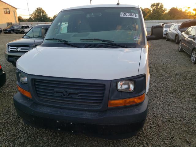 Photo 8 VIN: 1GTW7AFF5H1111382 - GMC SAVANA G25 