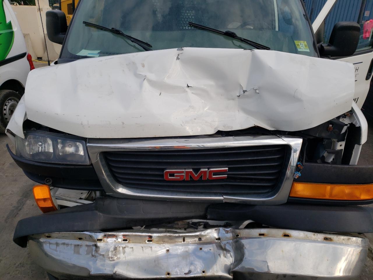 Photo 10 VIN: 1GTW7AFF5H1142017 - GMC SAVANA 