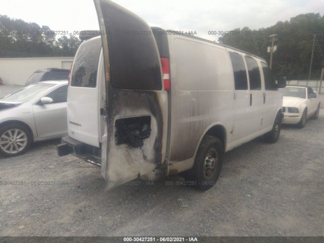 Photo 3 VIN: 1GTW7AFF5H1907033 - GMC SAVANA CARGO VAN 