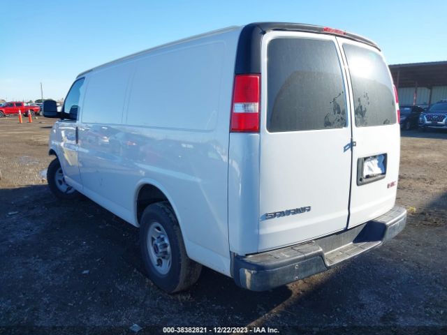 Photo 2 VIN: 1GTW7AFF5H1914791 - GMC SAVANA 2500 