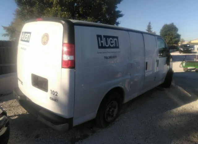 Photo 3 VIN: 1GTW7AFF8G1208008 - GMC SAVANA CARGO VAN 