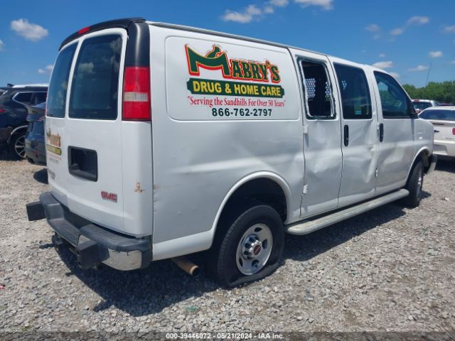 Photo 3 VIN: 1GTW7AFF8G1901998 - GMC SAVANA 2500 