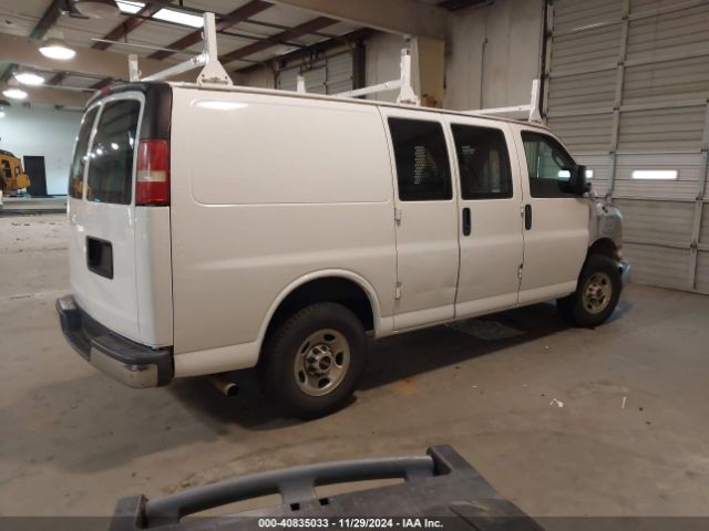 Photo 3 VIN: 1GTW7AFF9G1904828 - GMC SAVANA 