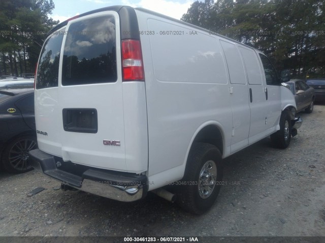 Photo 3 VIN: 1GTW7AFFXH1907996 - GMC SAVANA CARGO VAN 