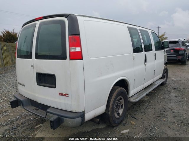 Photo 3 VIN: 1GTW7AFFXH1910882 - GMC SAVANA 2500 