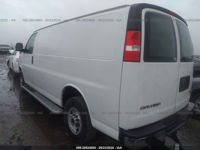 Photo 2 VIN: 1GTW7AFFXH1913569 - GMC SAVANA CARGO VAN 