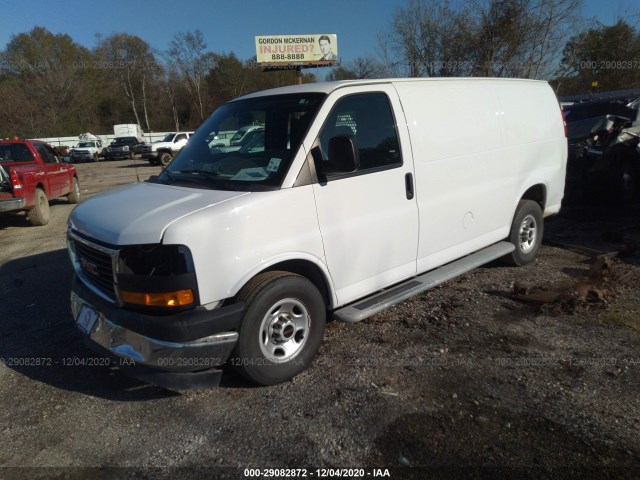 Photo 1 VIN: 1GTW7AFG0J1909545 - GMC SAVANA CARGO VAN 