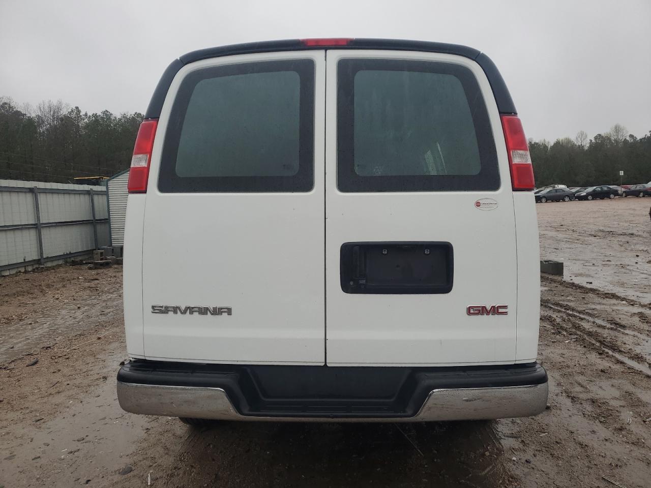 Photo 5 VIN: 1GTW7AFG0K1351388 - GMC SAVANA 