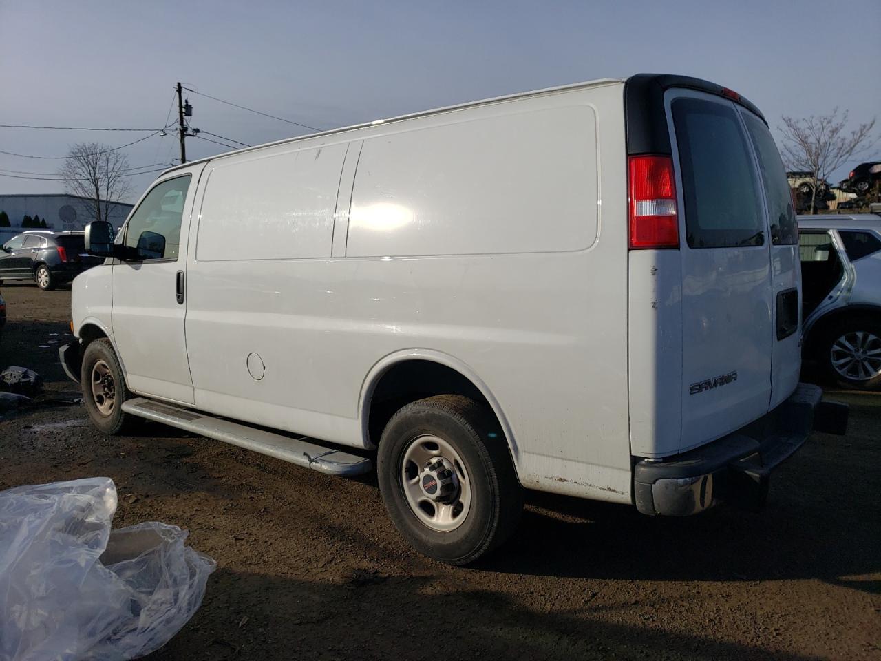 Photo 1 VIN: 1GTW7AFG0L1181759 - GMC SAVANA 