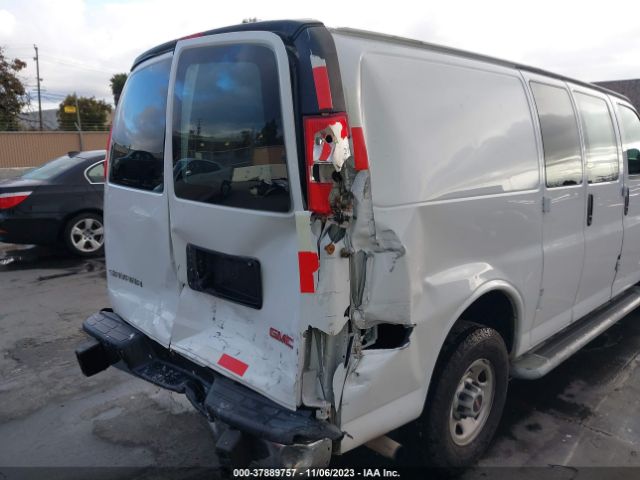 Photo 5 VIN: 1GTW7AFG1J1902037 - GMC SAVANA CARGO VAN 