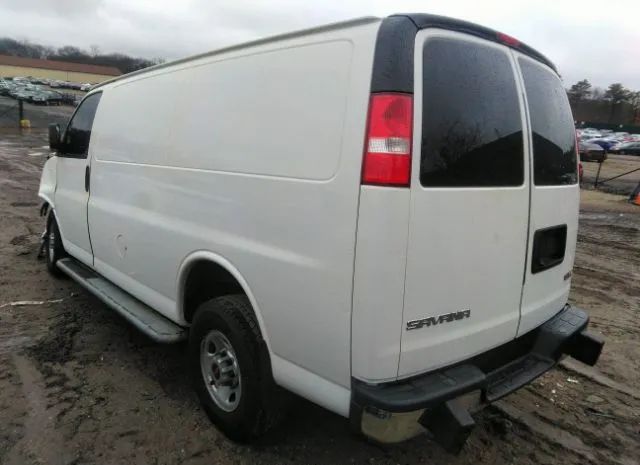 Photo 2 VIN: 1GTW7AFG1J1902250 - GMC SAVANA CARGO VAN 