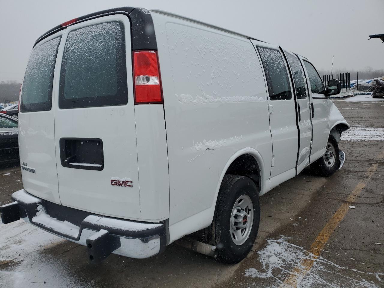 Photo 3 VIN: 1GTW7AFG2L1181567 - GMC SAVANA 