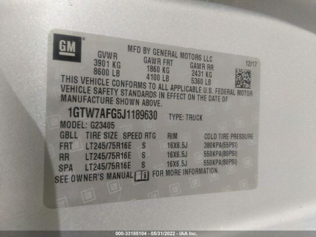 Photo 8 VIN: 1GTW7AFG5J1189630 - GMC SAVANA CARGO VAN 