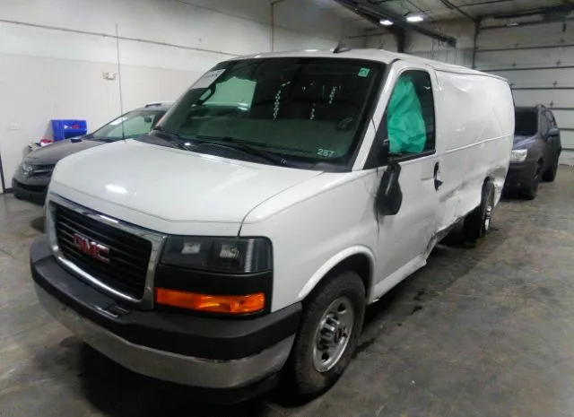 Photo 1 VIN: 1GTW7AFG5J1285869 - GMC SAVANA CARGO VAN 